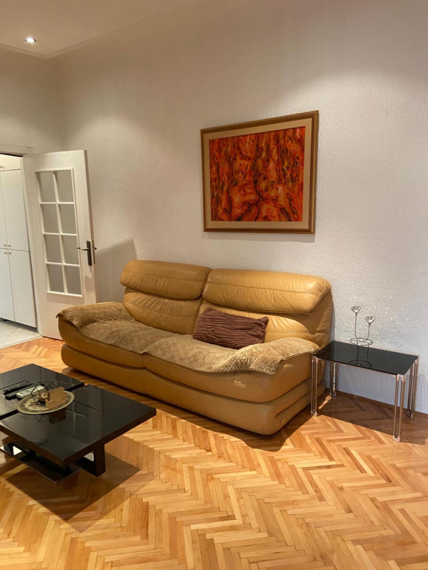 Апартаменты Right In The Heart Of Podgorica! Экстерьер фото